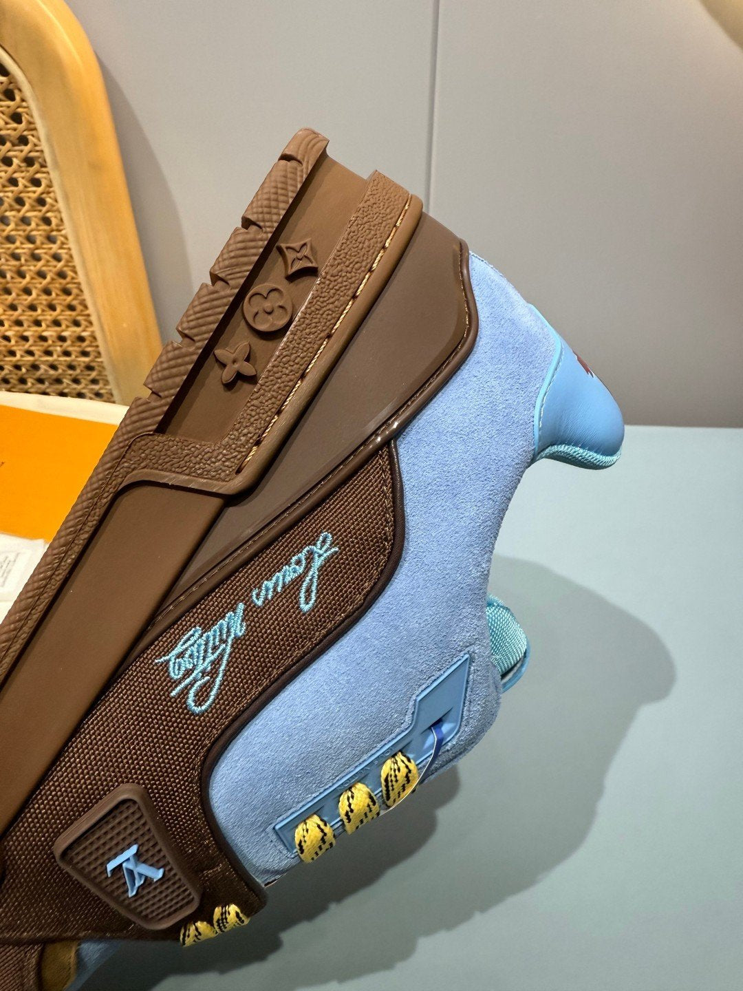 Sneakers Trainer 'Bleu Marron' — vue 12