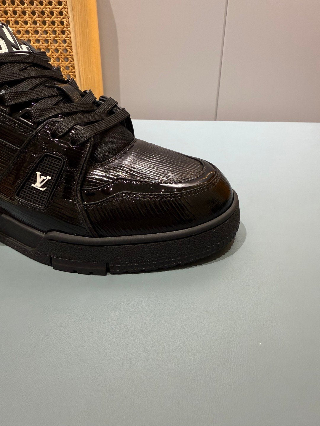 Sneakers Trainer 'Noir Verni' — vue 13