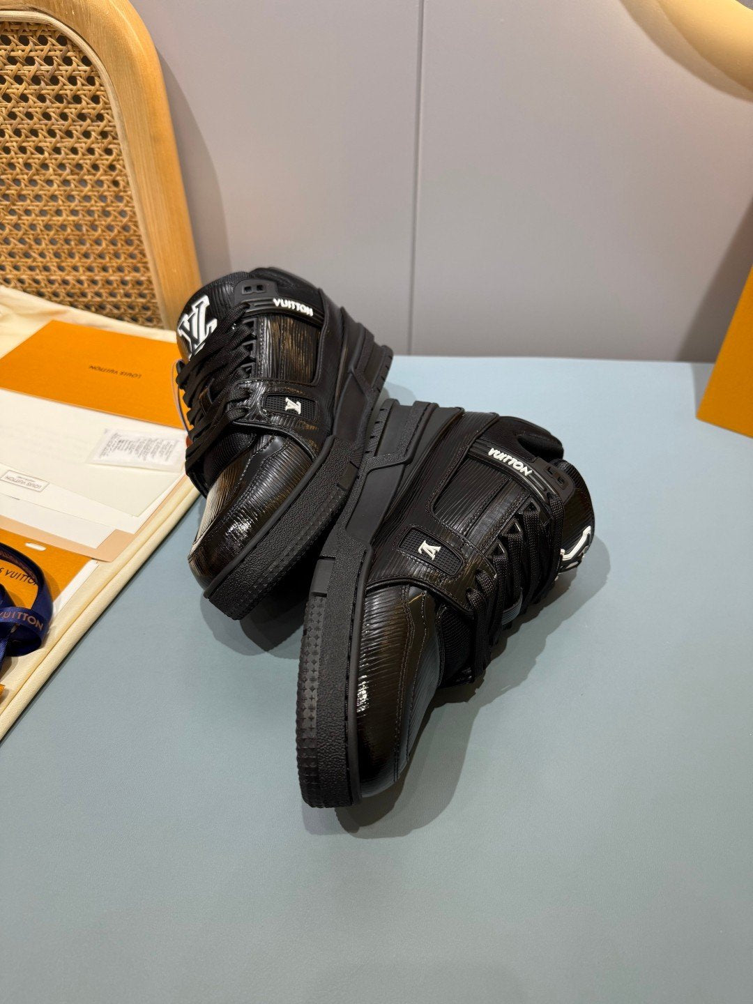Sneakers Trainer 'Noir Verni' — vue 15