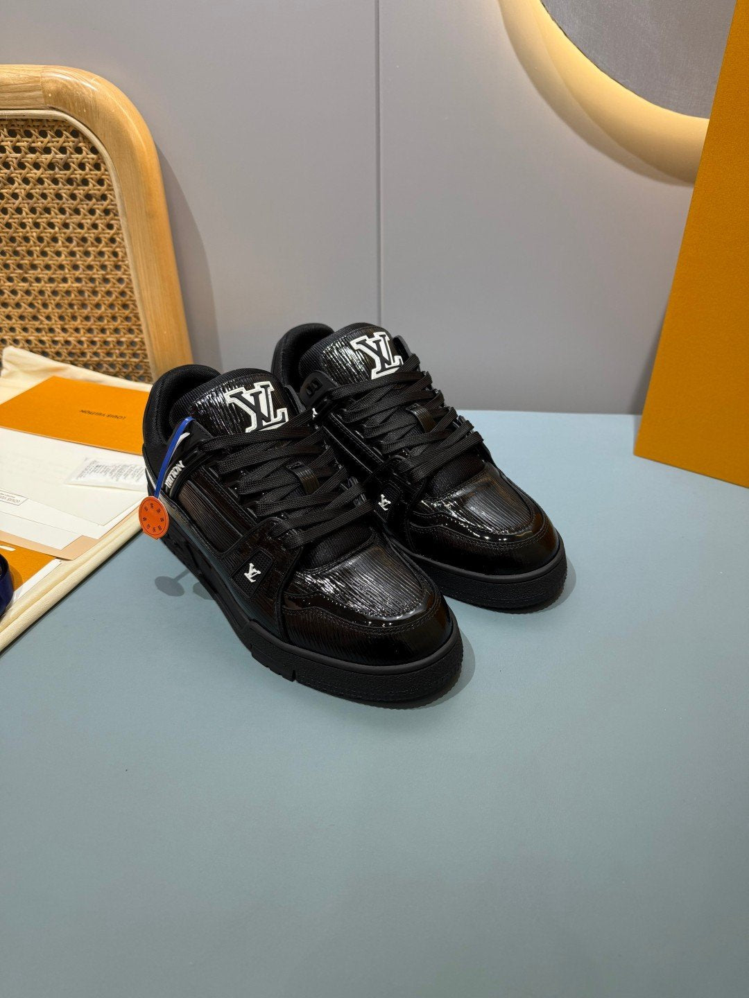 Sneakers Trainer 'Noir Verni' — vue 17