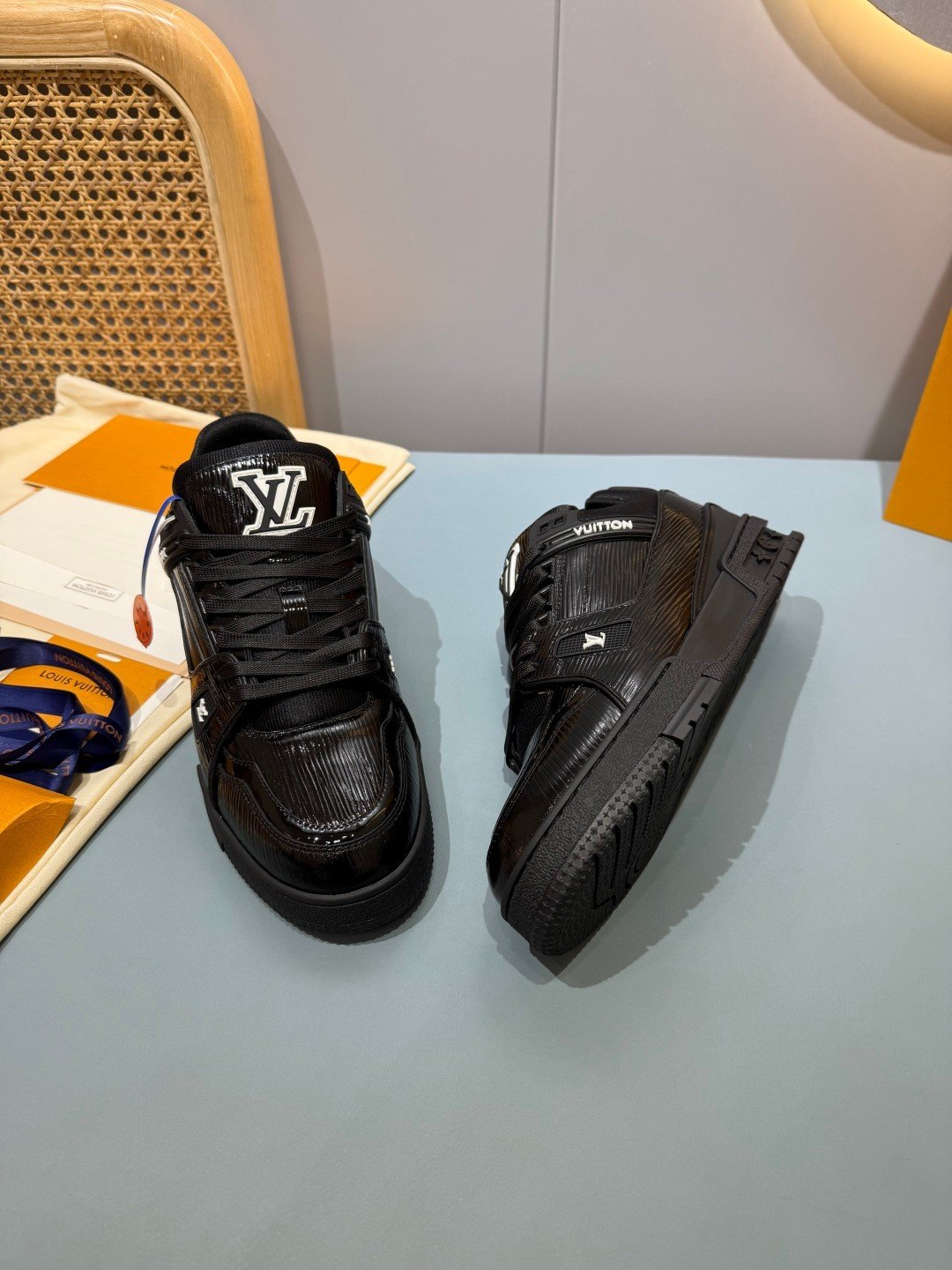 Sneakers Trainer 'Noir Verni' — vue 26