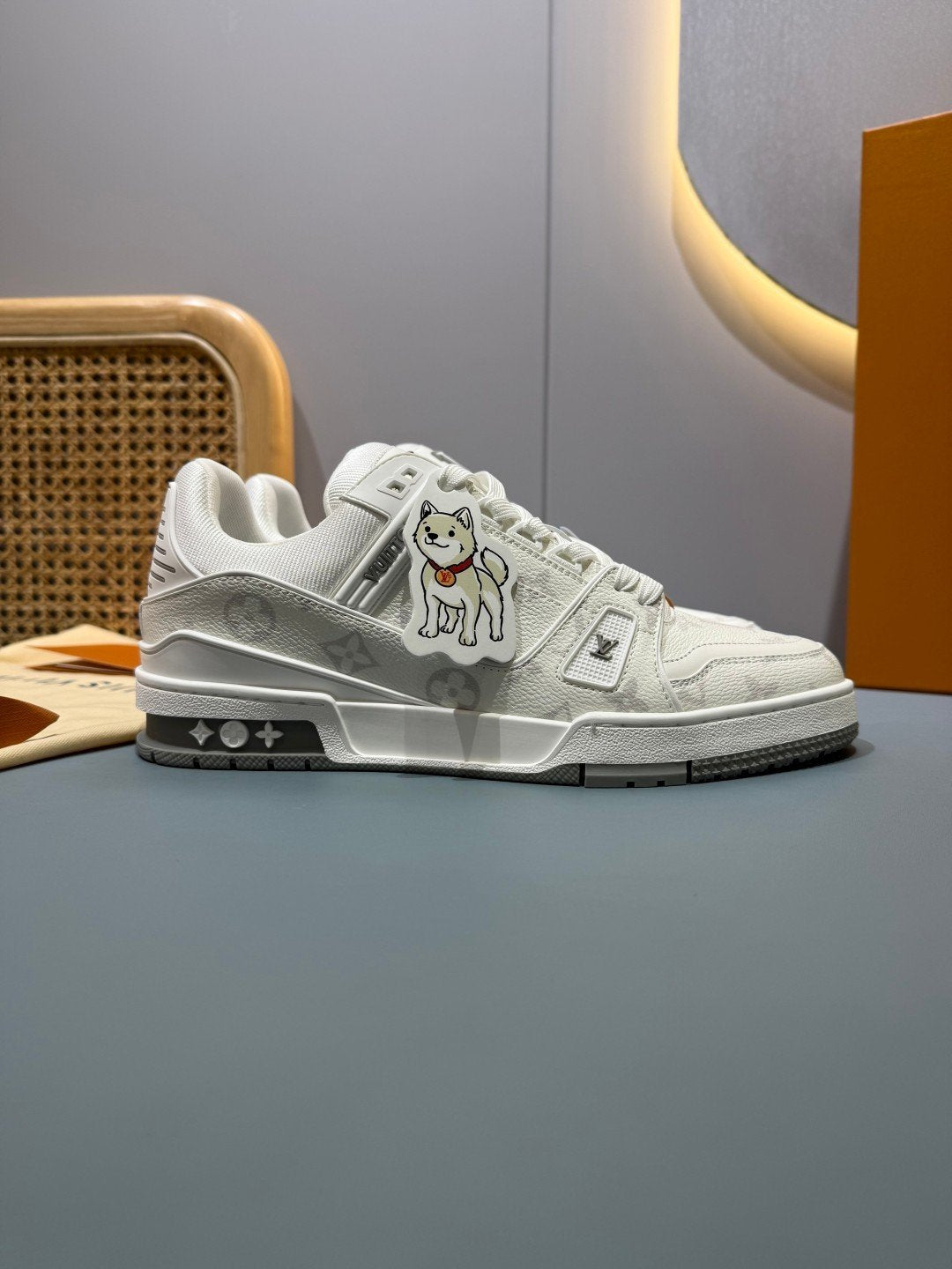 Sneakers Trainer 'Blanc Graffiti' — vue 21