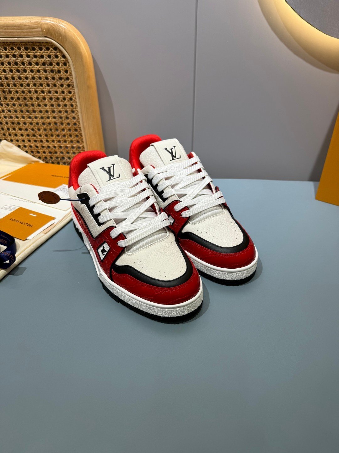 Sneakers Trainer 'Blanc Rouge Bordeaux' — vue 17
