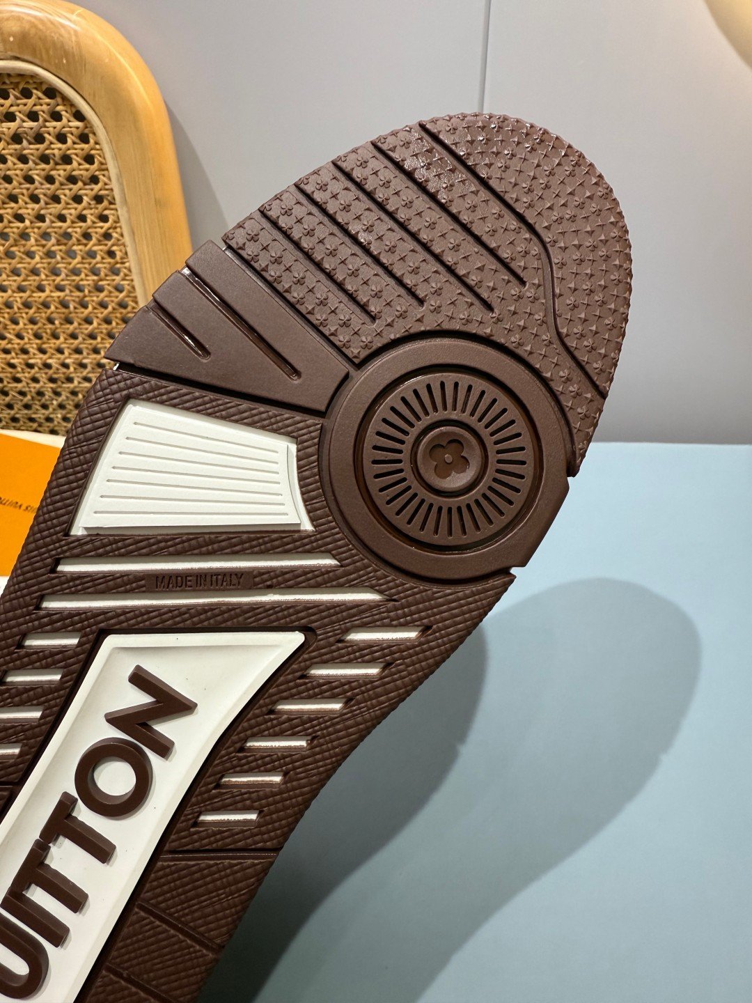 Sneakers Trainer 'Marron Orange Patch' — vue 7