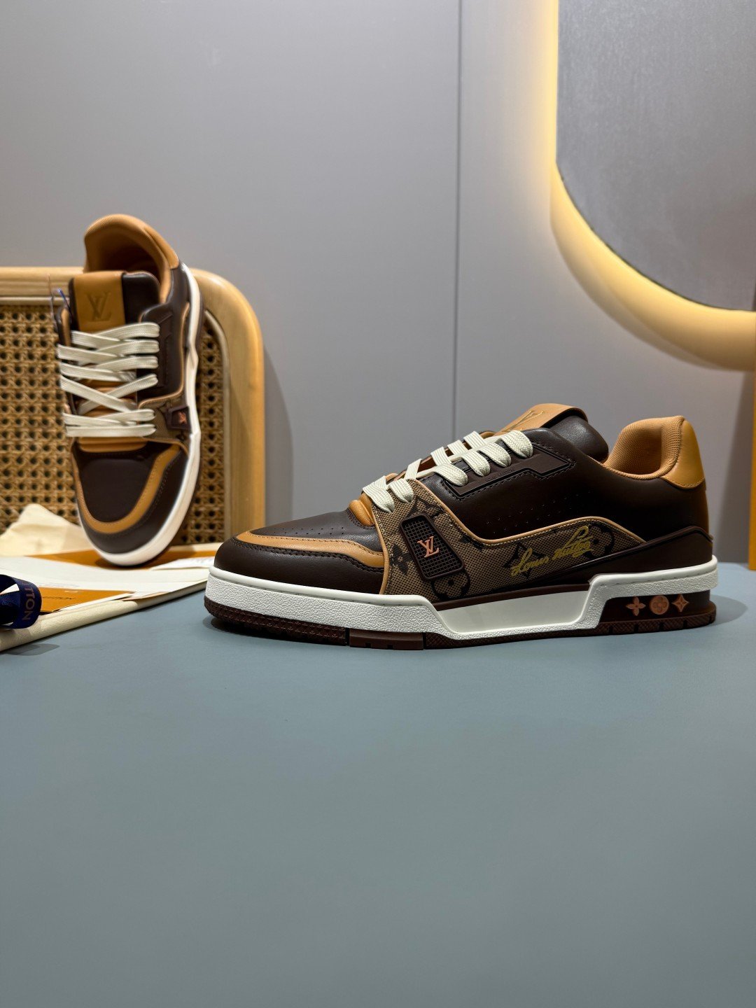 Sneakers Trainer 'Marron Orange Patch' — vue 25