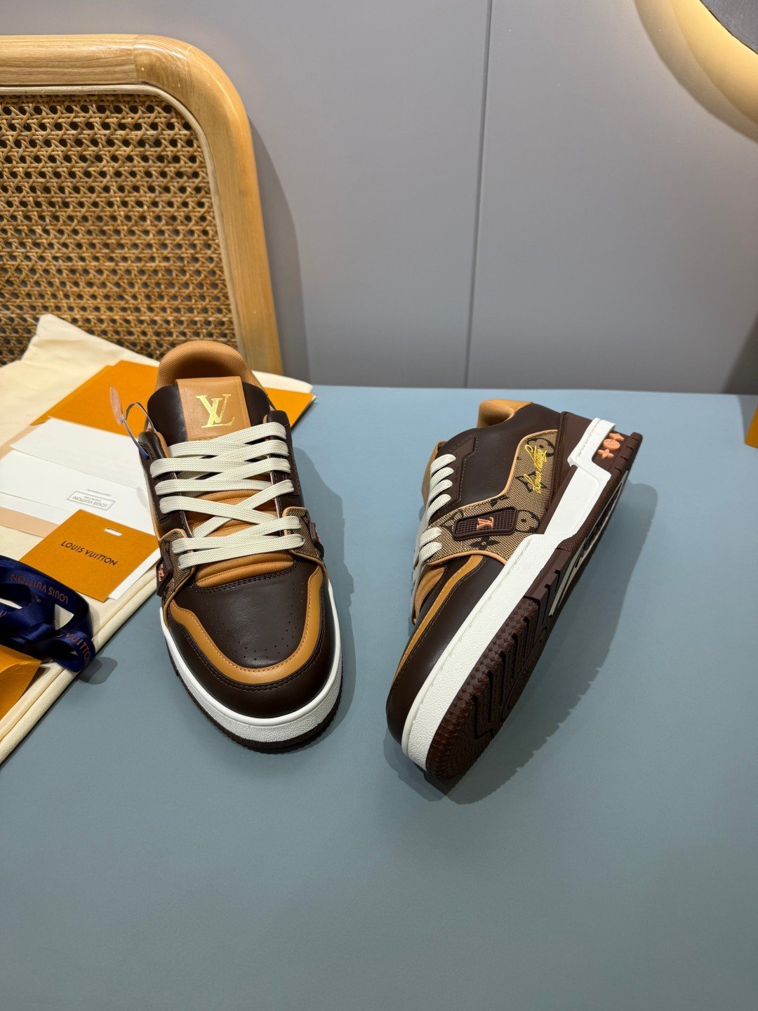 Sneakers Trainer 'Marron Orange Patch' — vue 26