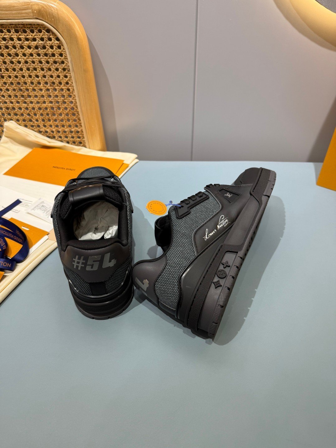 Sneakers Trainer 'Noir Mat Patch' — vue 24