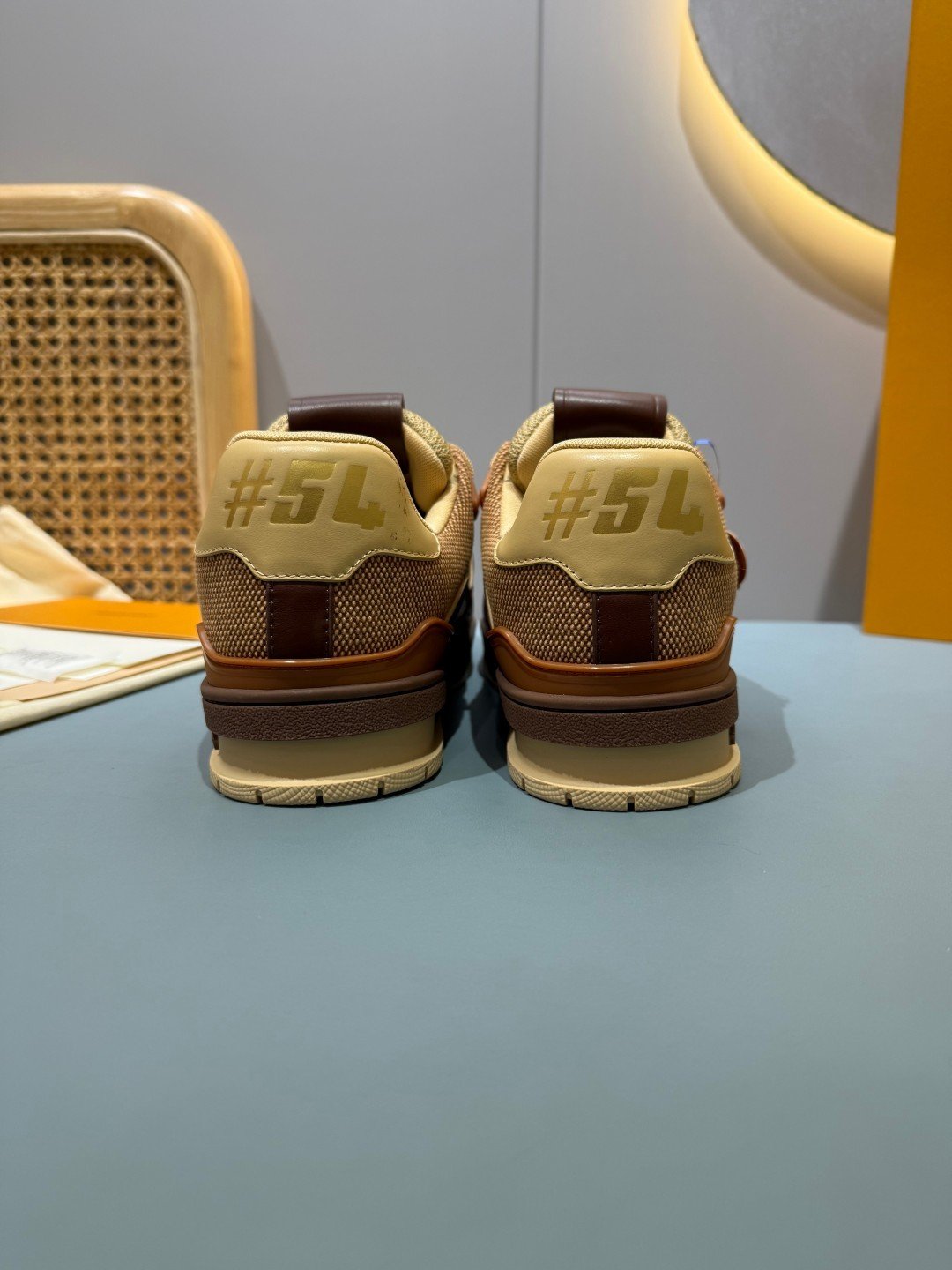 Sneakers Trainer 'Marron Patch' — vue 21