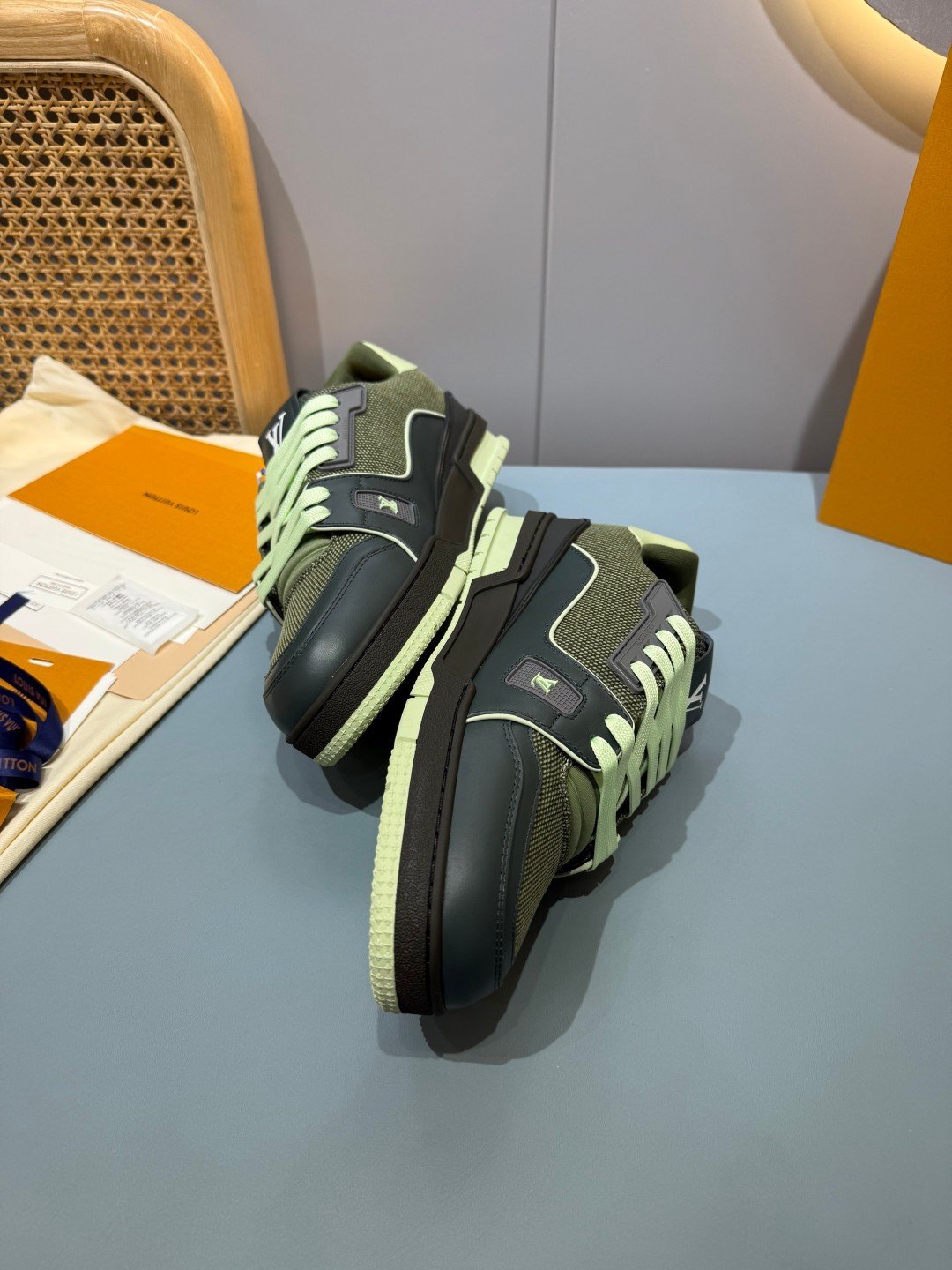 Sneakers Trainer 'Vert Olive Foncé' — vue 15