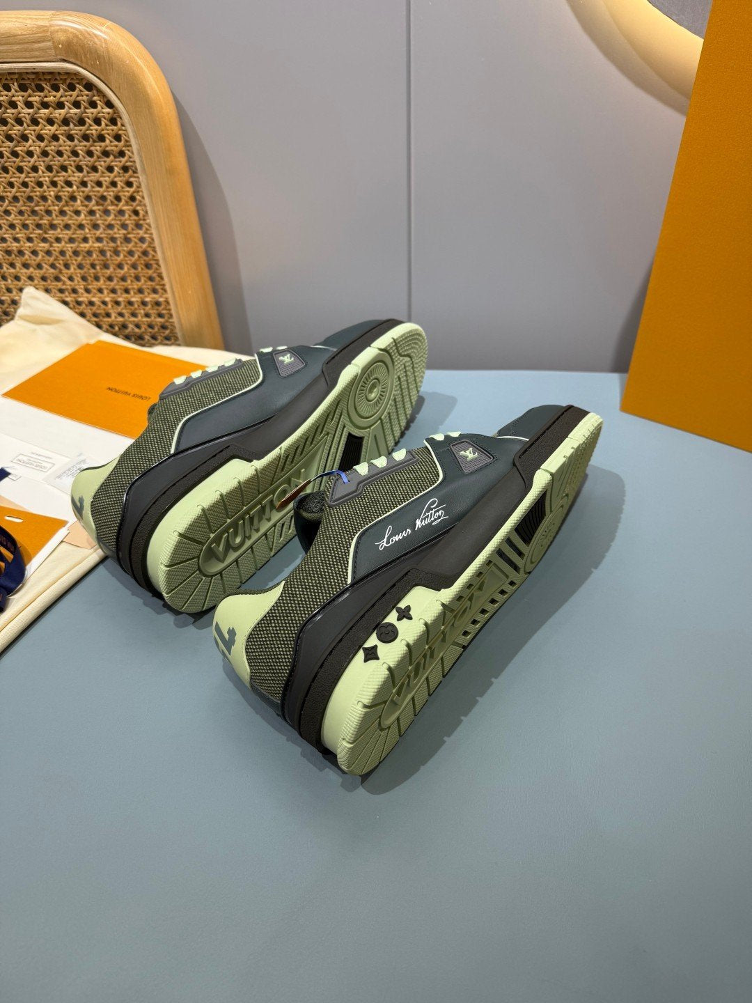 Sneakers Trainer 'Vert Olive Foncé' — vue 23