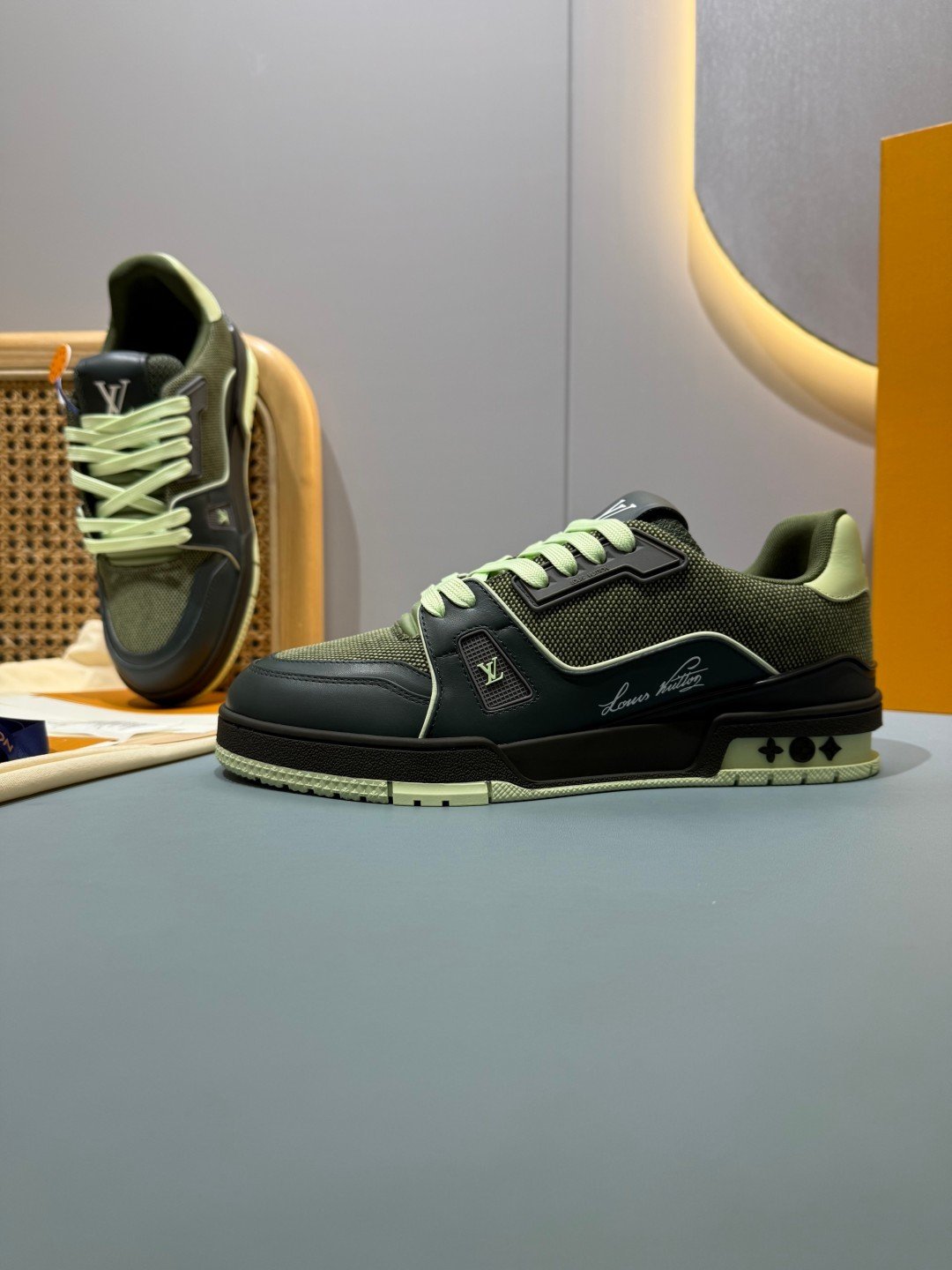 Sneakers Trainer 'Vert Olive Foncé' — vue 25
