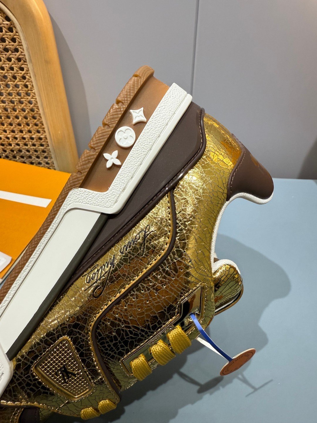 Sneakers Trainer 'Or Métallisé' — vue 12