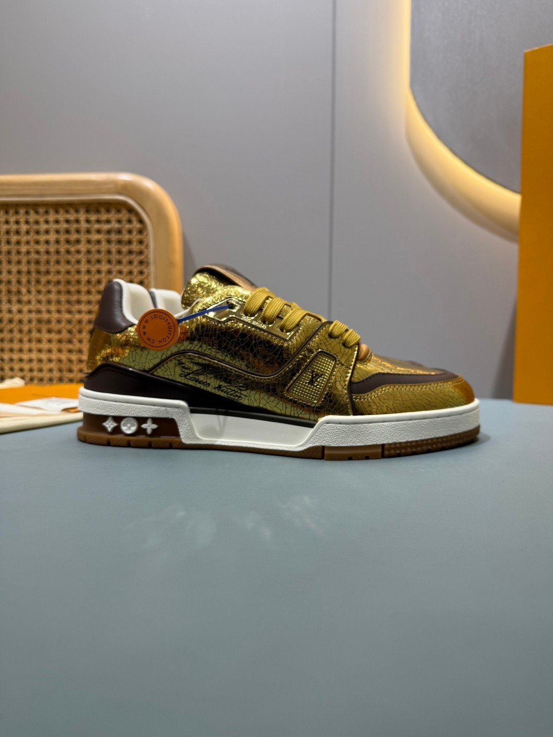 Sneakers Trainer 'Or Métallisé' — vue 22