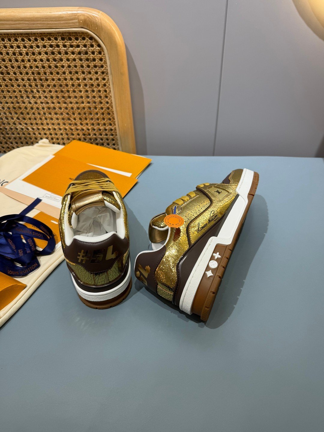 Sneakers Trainer 'Or Métallisé' — vue 24