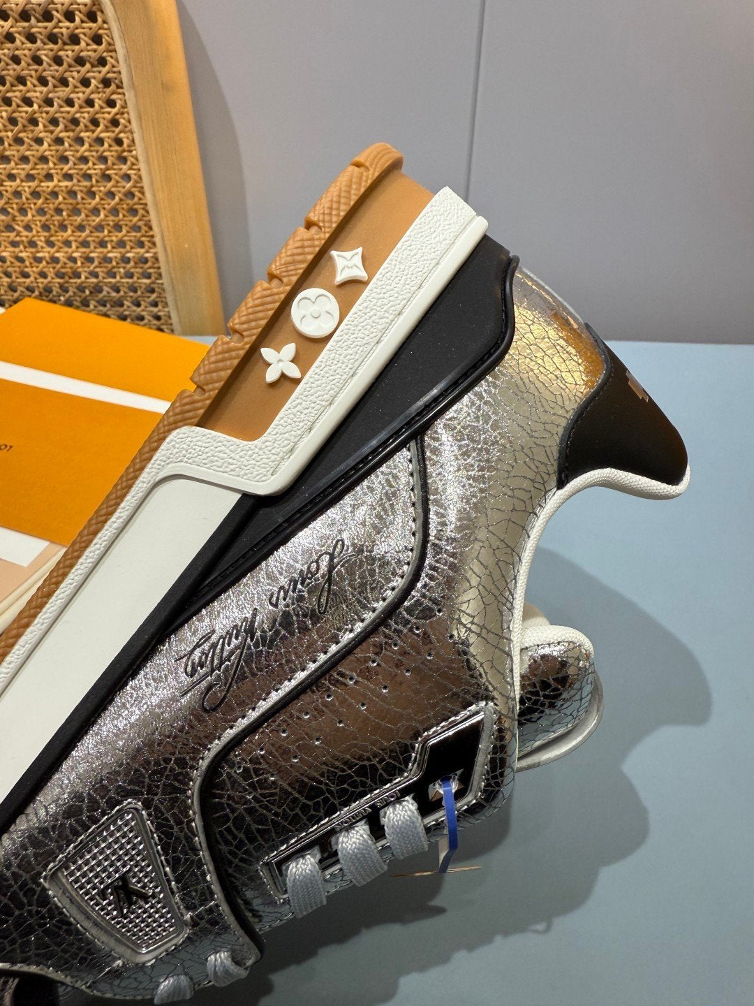 Sneakers Trainer 'Argent Miroir' — vue 13
