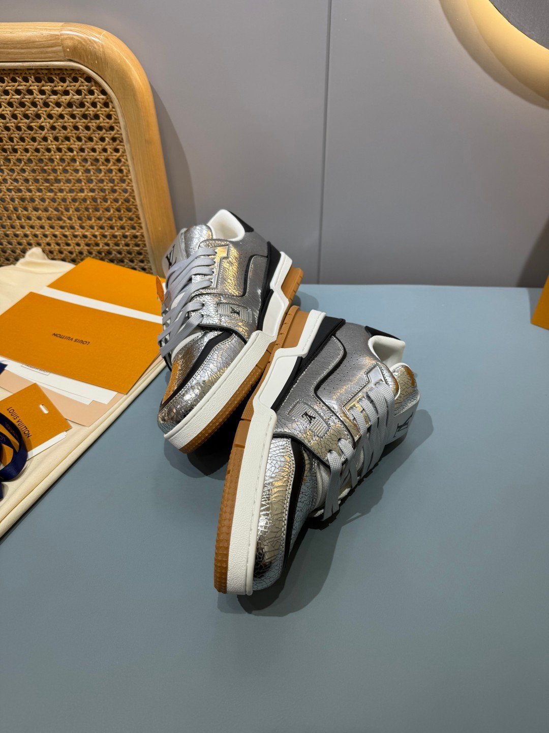 Sneakers Trainer 'Argent Miroir' — vue 16