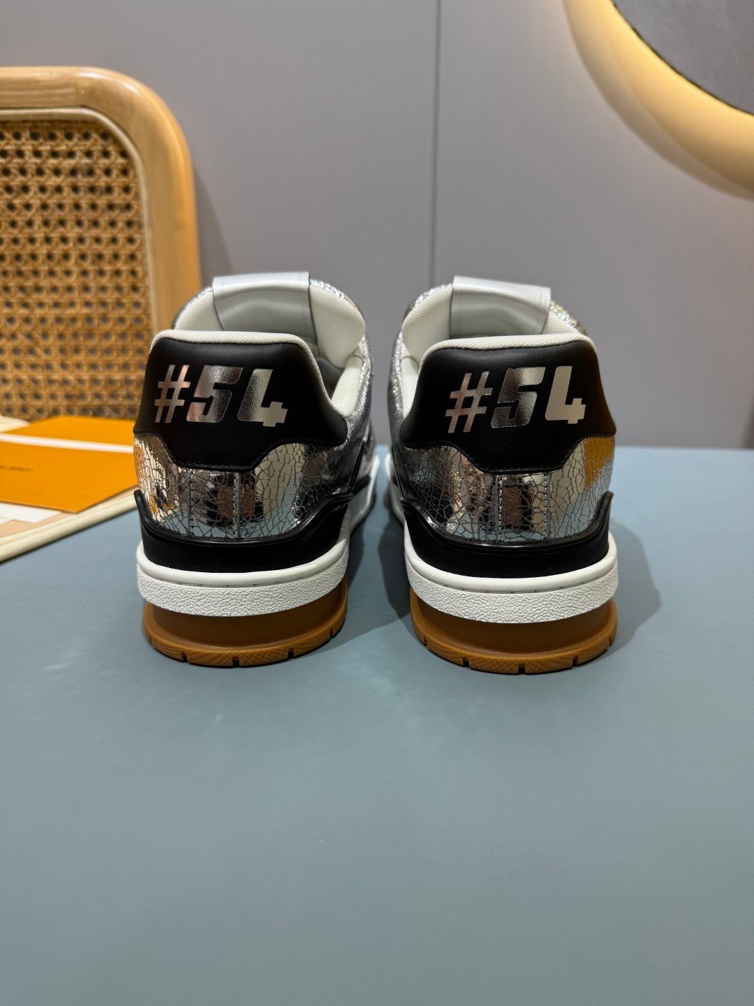 Sneakers Trainer 'Argent Miroir' — vue 22
