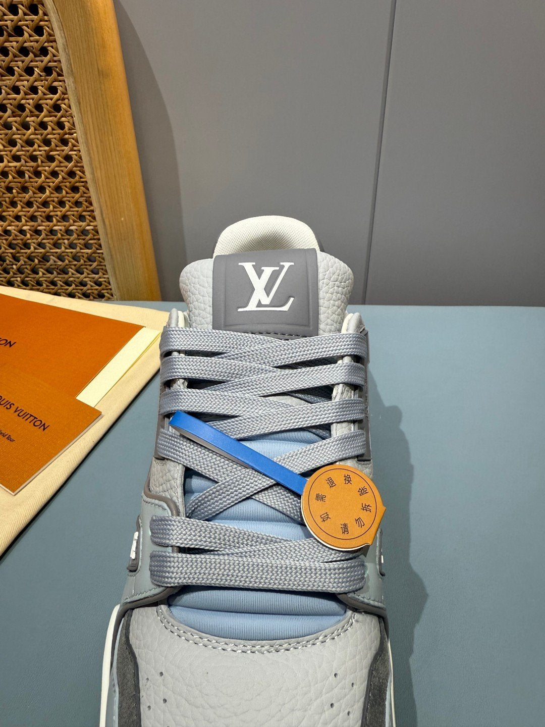 Sneakers Trainer 'Blanc Gris Orange' — vue 7