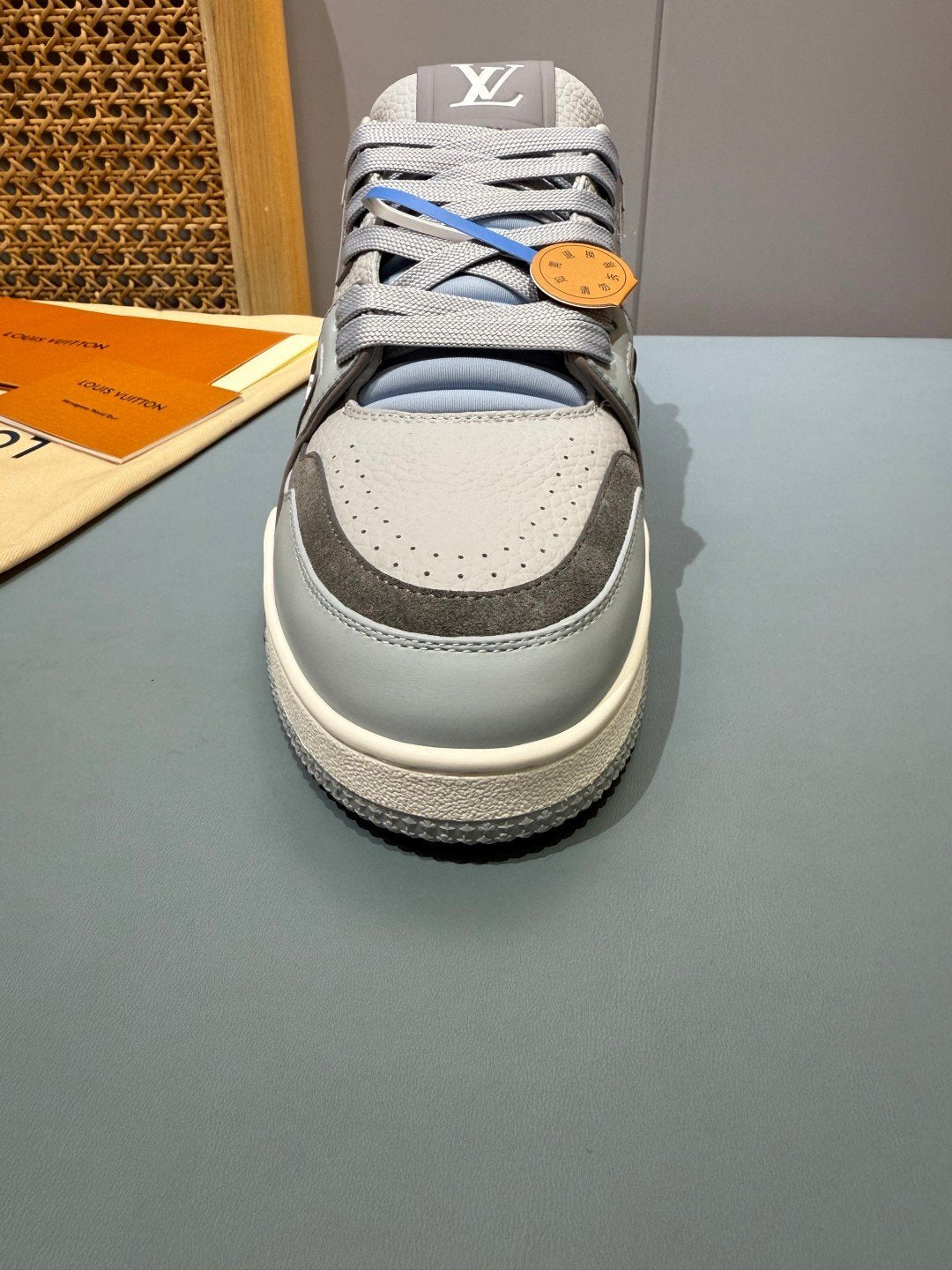 Sneakers Trainer 'Blanc Gris Orange' — vue 8