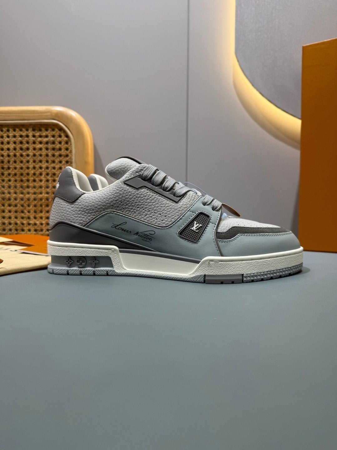 Sneakers Trainer 'Blanc Gris Orange' — vue 21