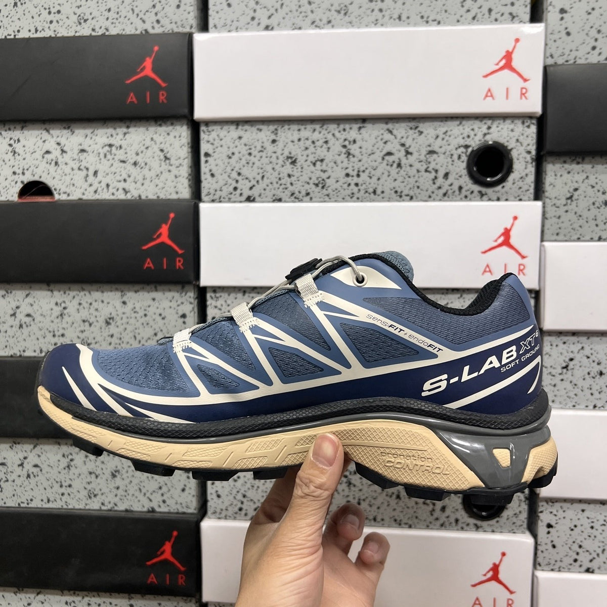 Sneakers XT-6 'Navy Blazer Gold' — vue 2