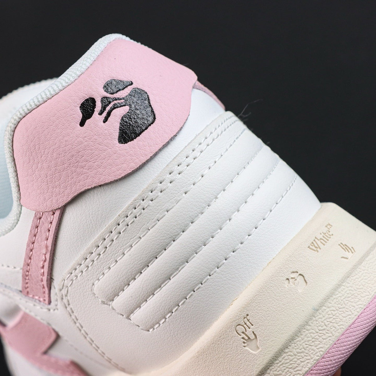 Off-White Out Of Office 'Blanc Rose' — vue 6