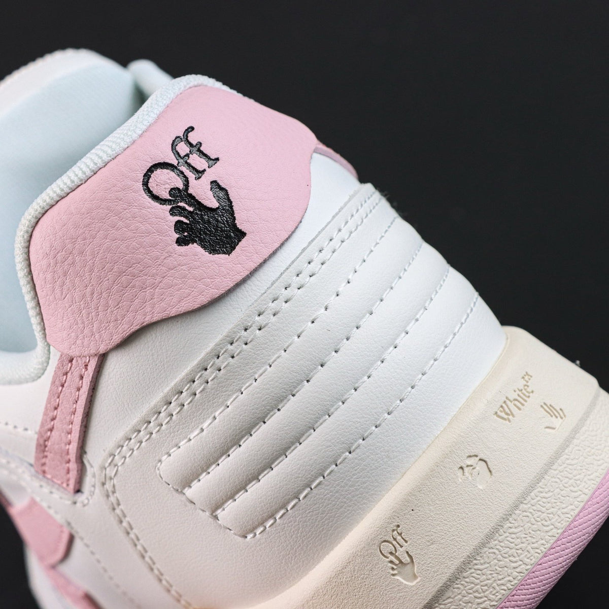 Off-White Out Of Office 'Blanc Rose' — vue 7