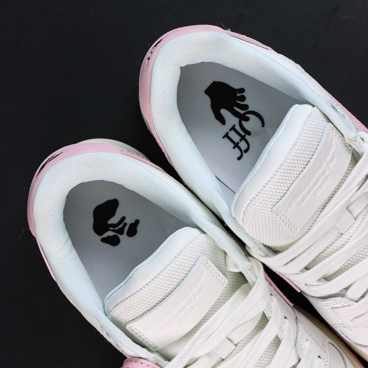 Off-White Out Of Office 'Blanc Rose' — vue 13