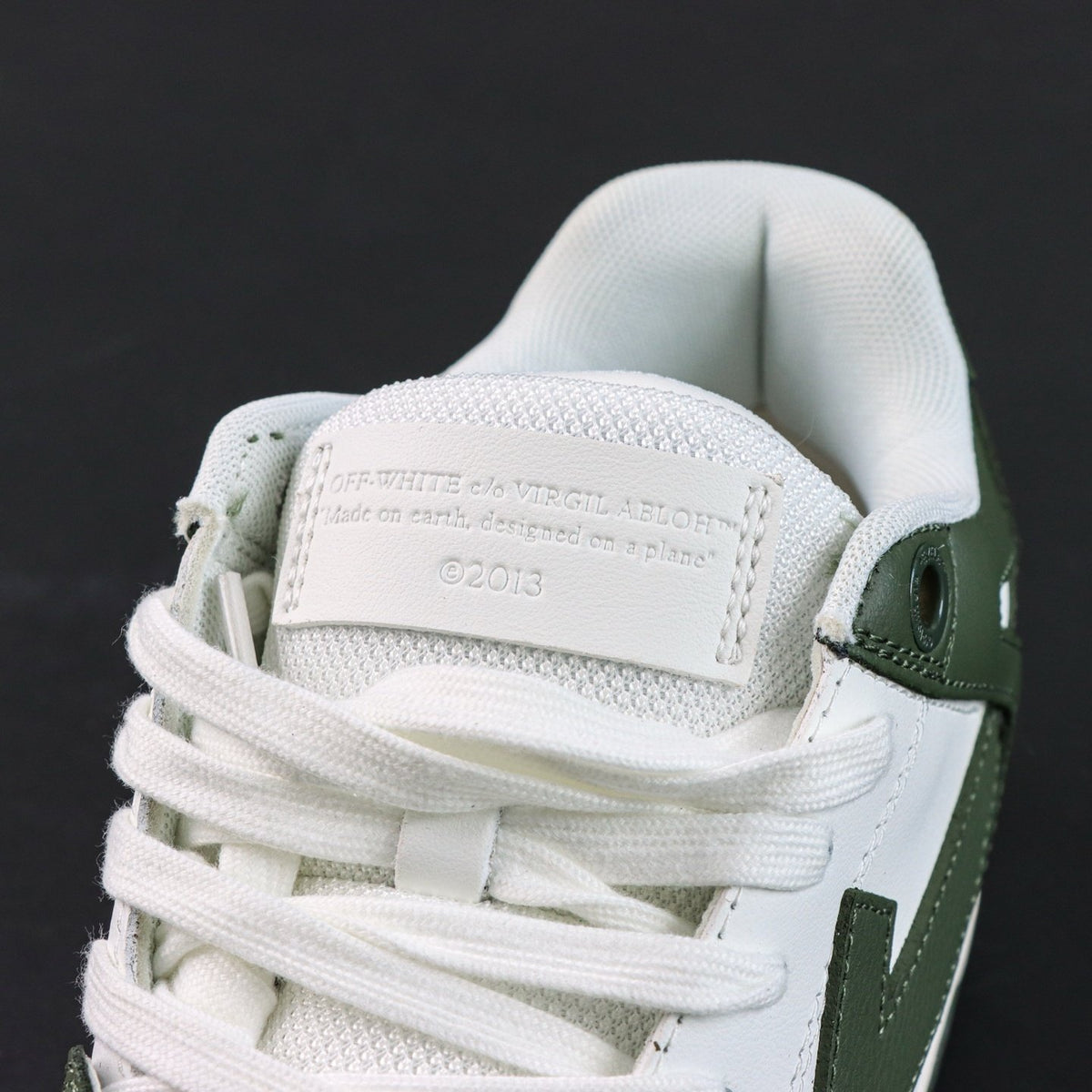 Off-White Out Of Office 'Blanc Kaki' — vue 9