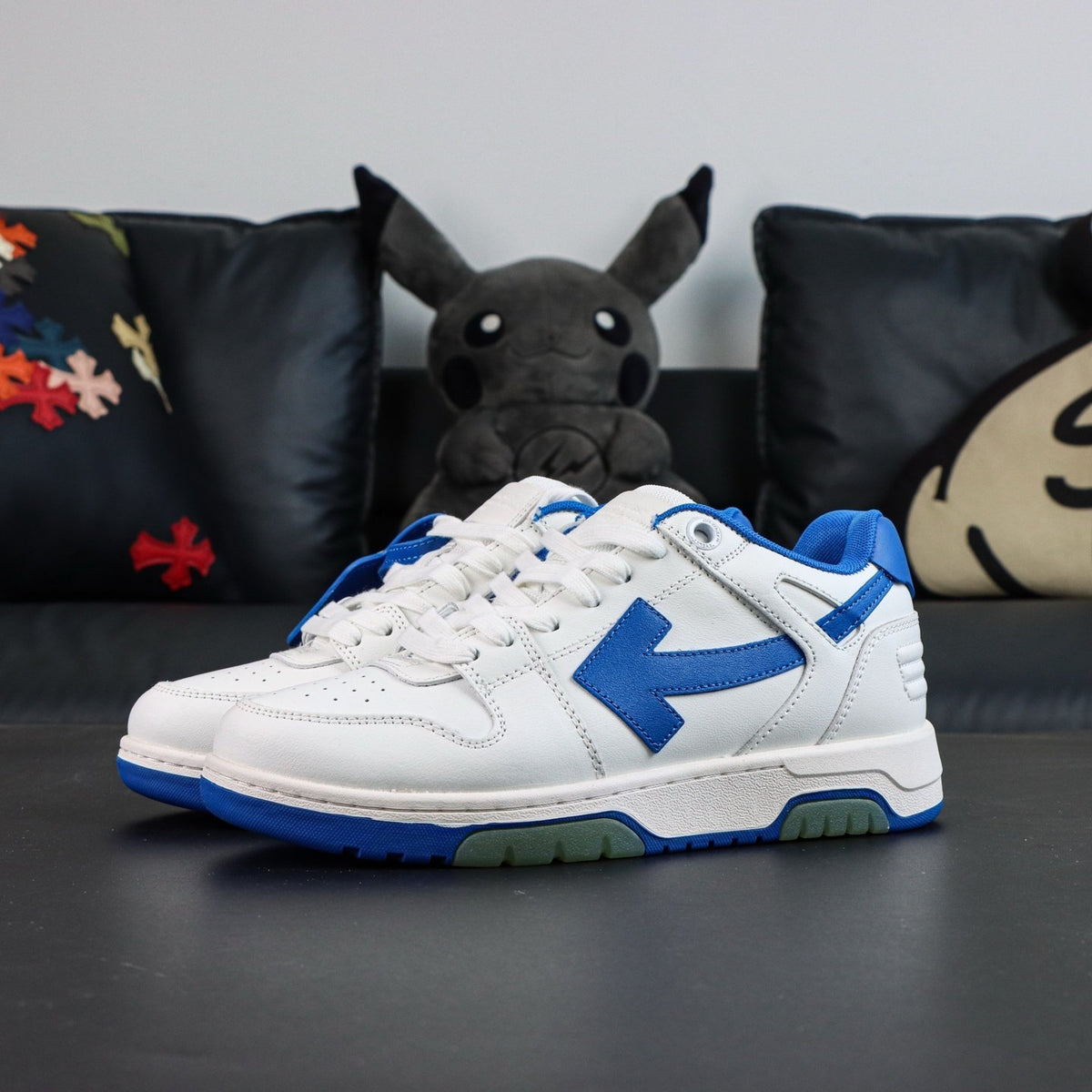 Off-White Out Of Office 'Blanc Bleu Roi'
