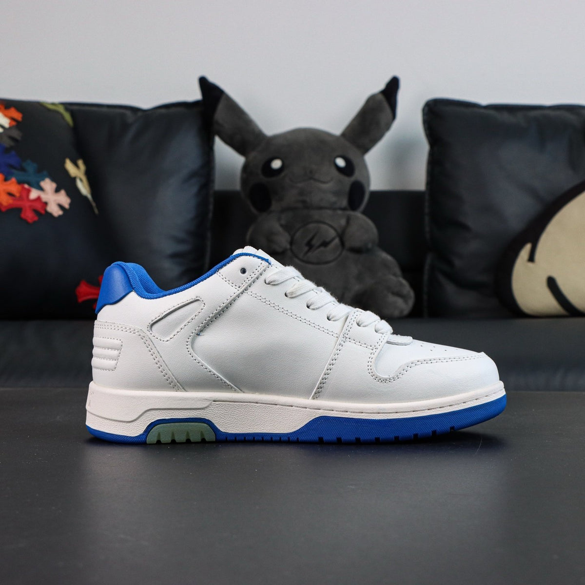 Off-White Out Of Office 'Blanc Bleu Roi' — vue 14