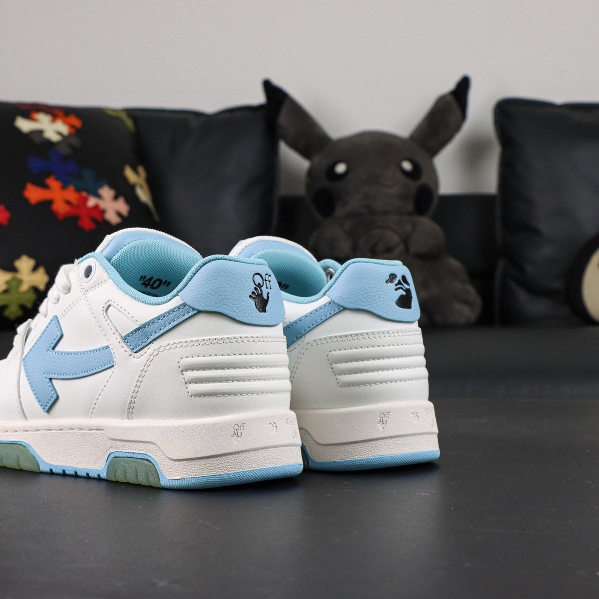 Off-White Out Of Office 'Blanc Bleu Glacier' — vue 15