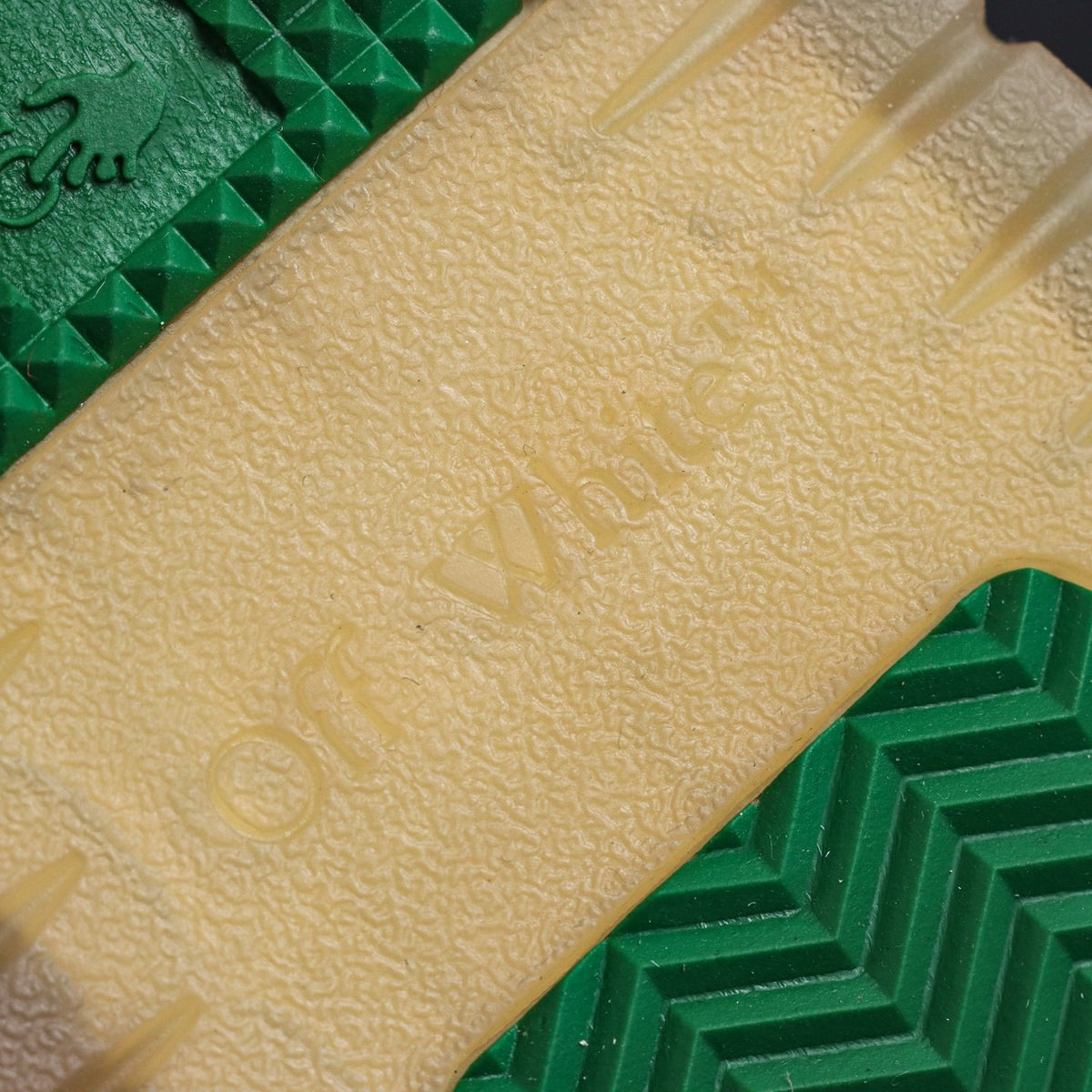 Off-White Out Of Office 'Blanc Vert Émeraude' — vue 2