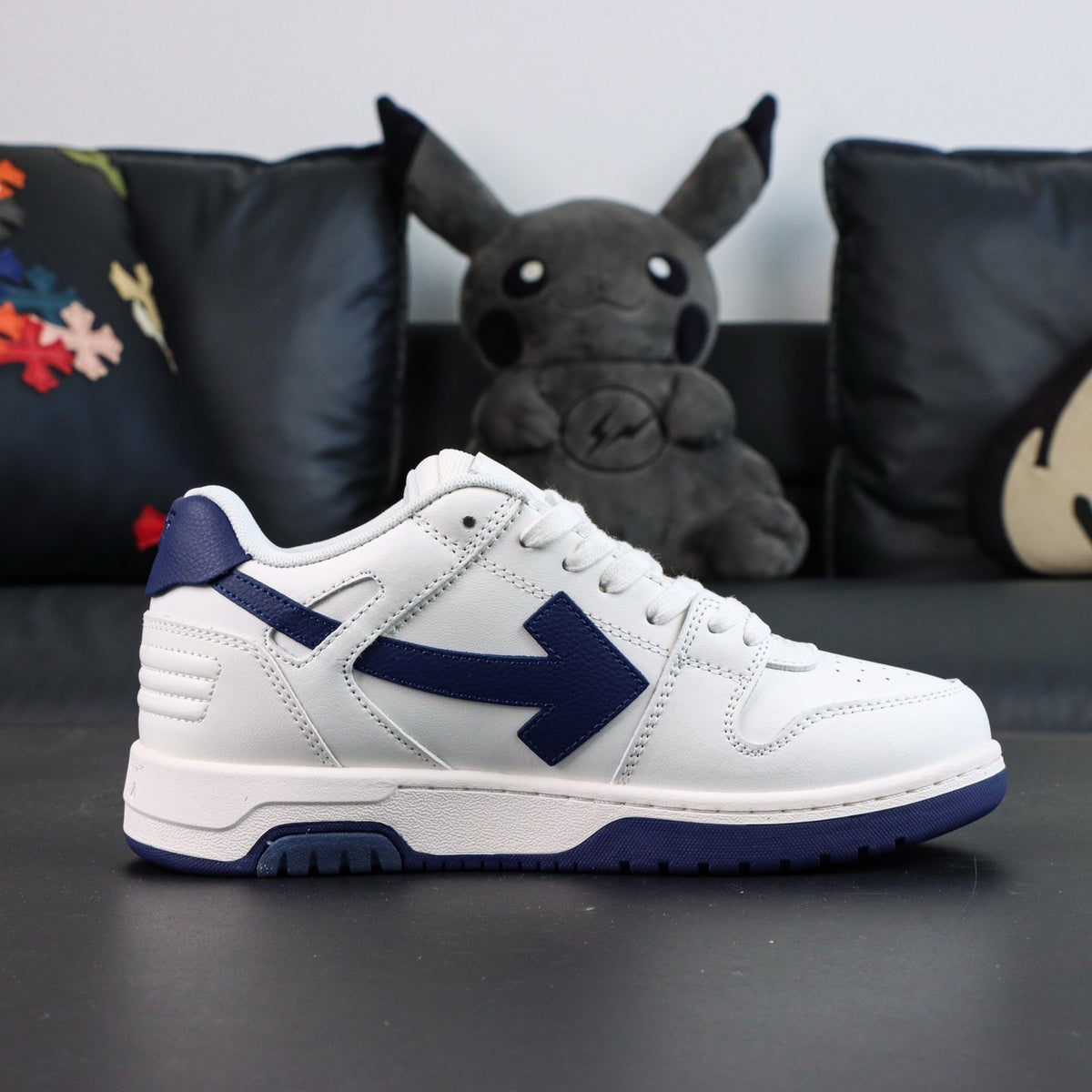 Off-White Out Of Office 'Blanc Bleu Nuit' — vue 14