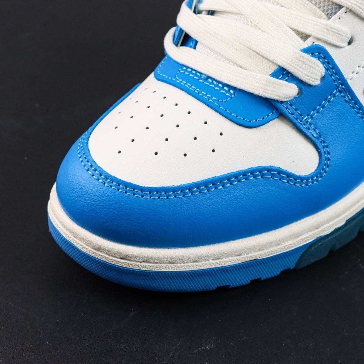 Off-White Out Of Office 'Bleu Électrique' — vue 10