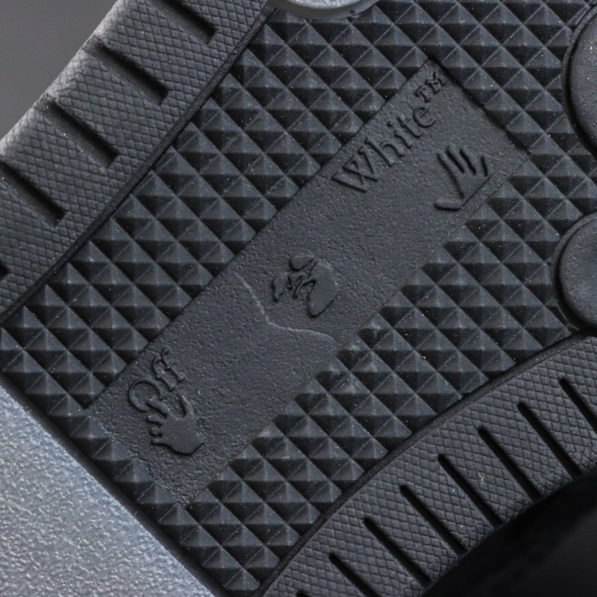 Off-White Out Of Office 'Noir Logo' — vue 4