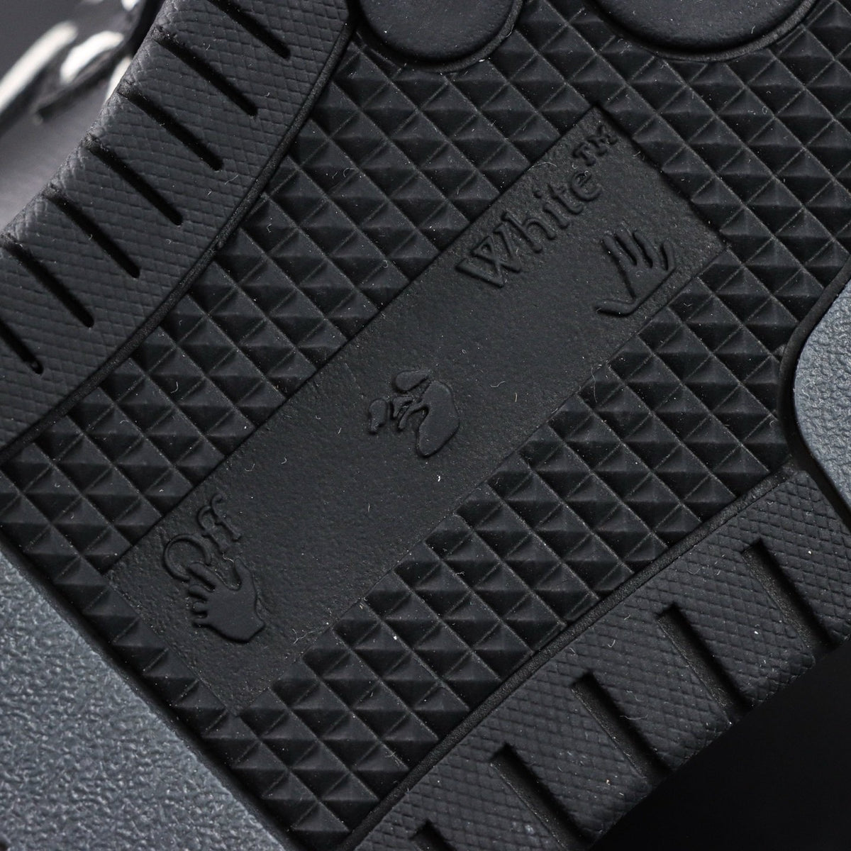 Off-White Out Of Office 'Noir Graphique' — vue 7