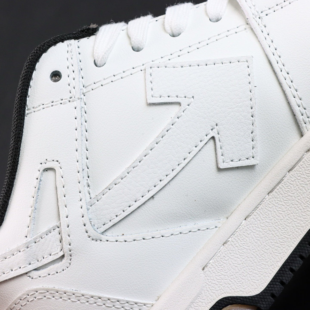 Off-White Out Of Office 'Blanc Noir Logo' — vue 7