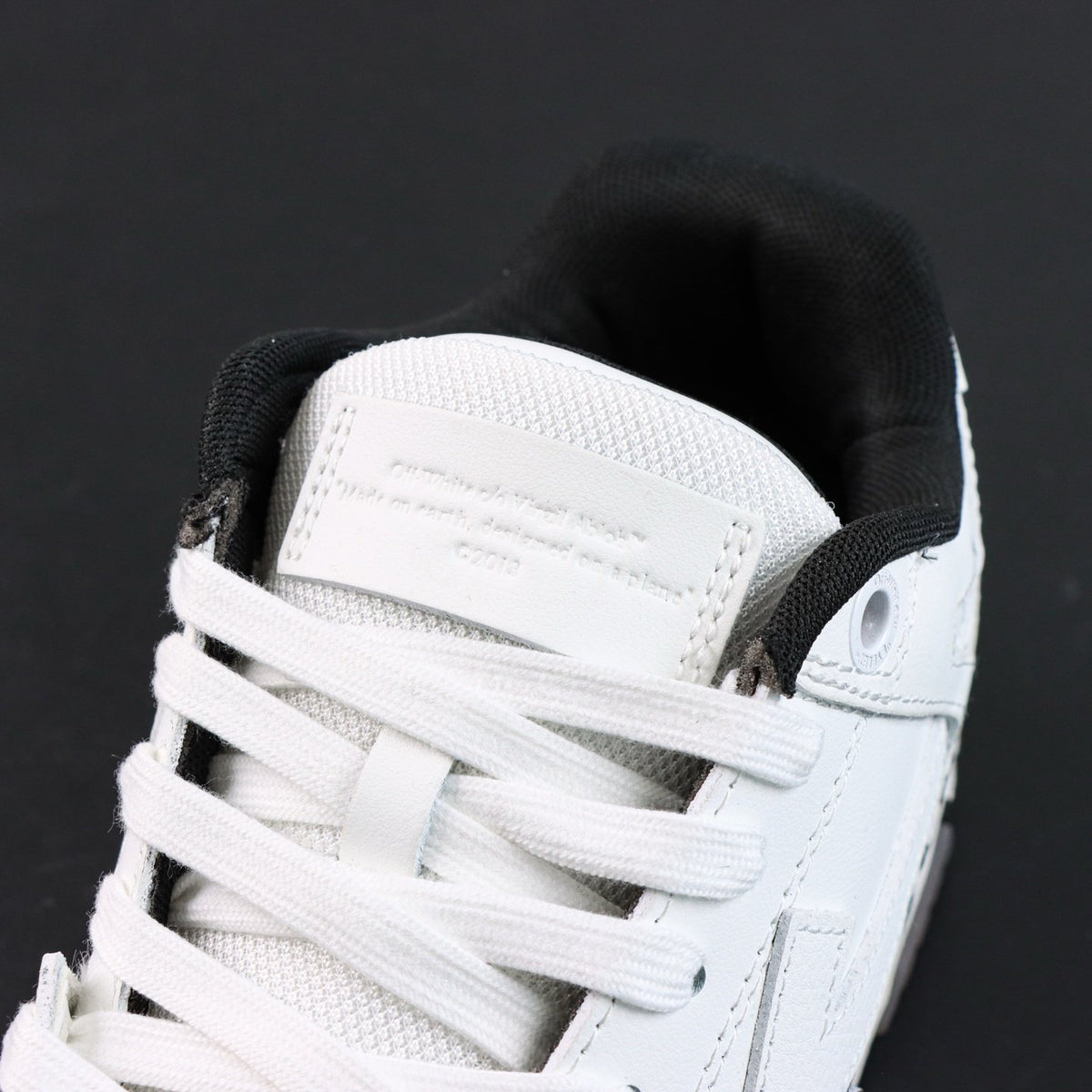 Off-White Out Of Office 'Blanc Noir Logo' — vue 9