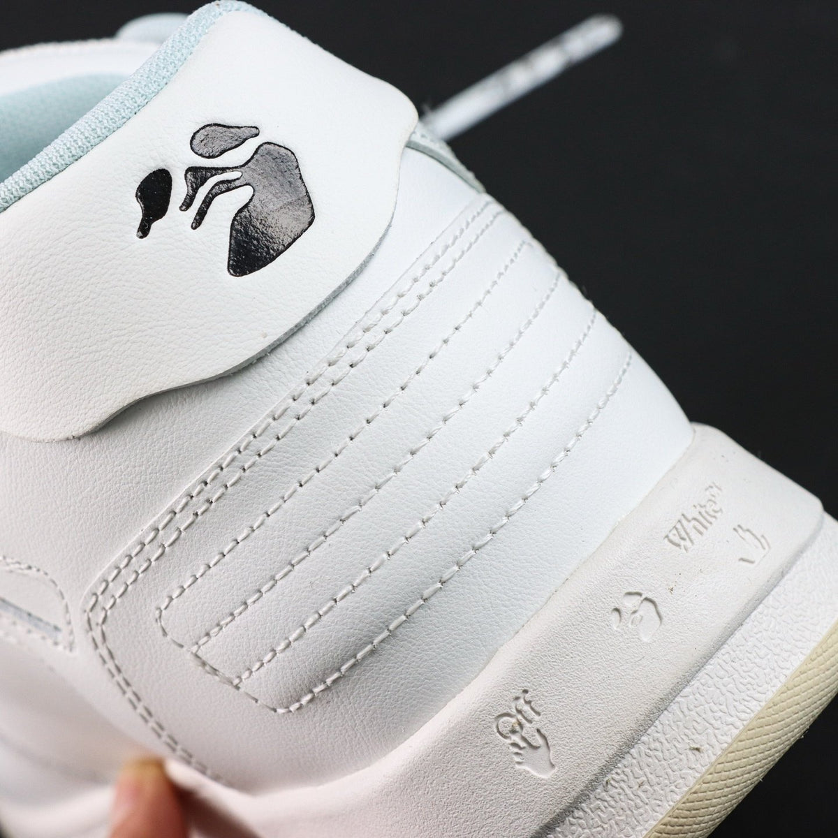 Off-White Out Of Office 'Blanc For Walking' — vue 5