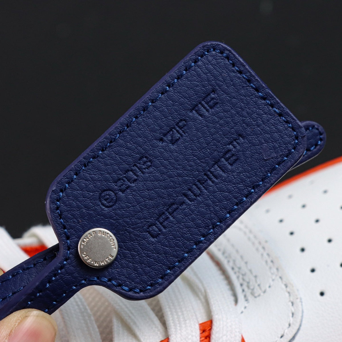 Off-White Out Of Office 'Orange Bleu Marine' — vue 4