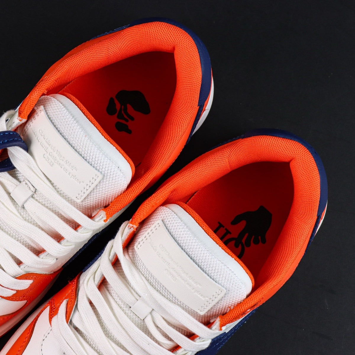 Off-White Out Of Office 'Orange Bleu Marine' — vue 12