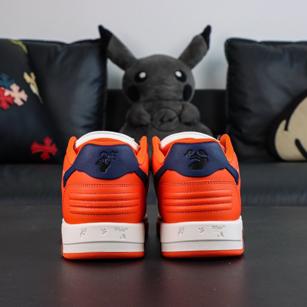 Off-White Out Of Office 'Orange Bleu Marine' — vue 18