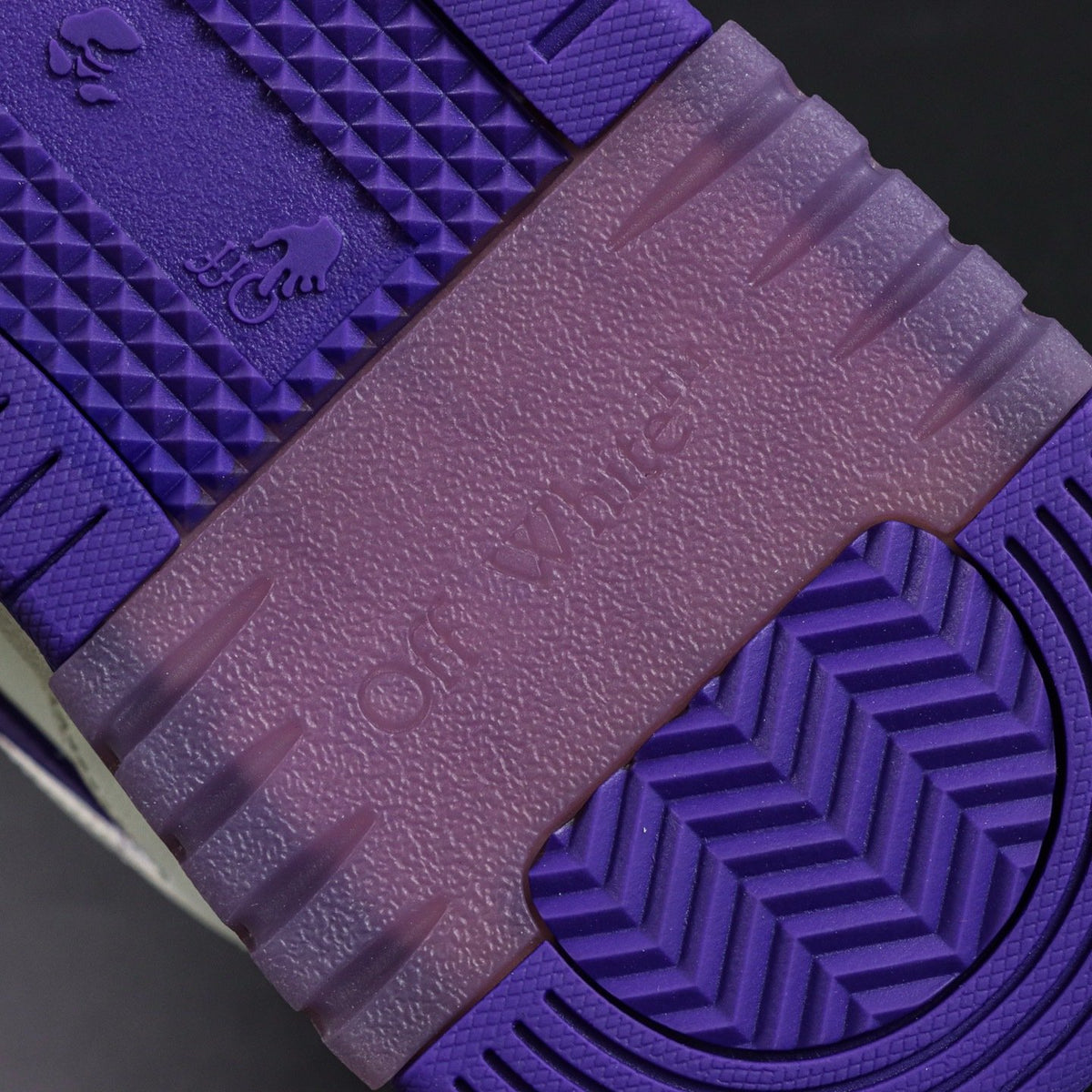 Off-White Out Of Office 'Blanc Violet' — vue 6