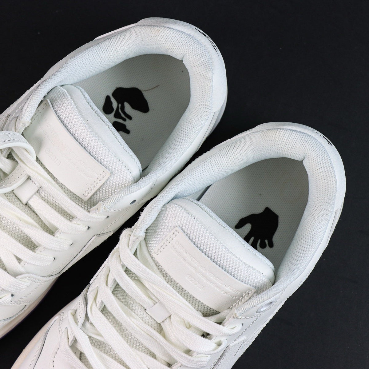 Off-White Out Of Office 'Blanc Violet For Walking' — vue 12