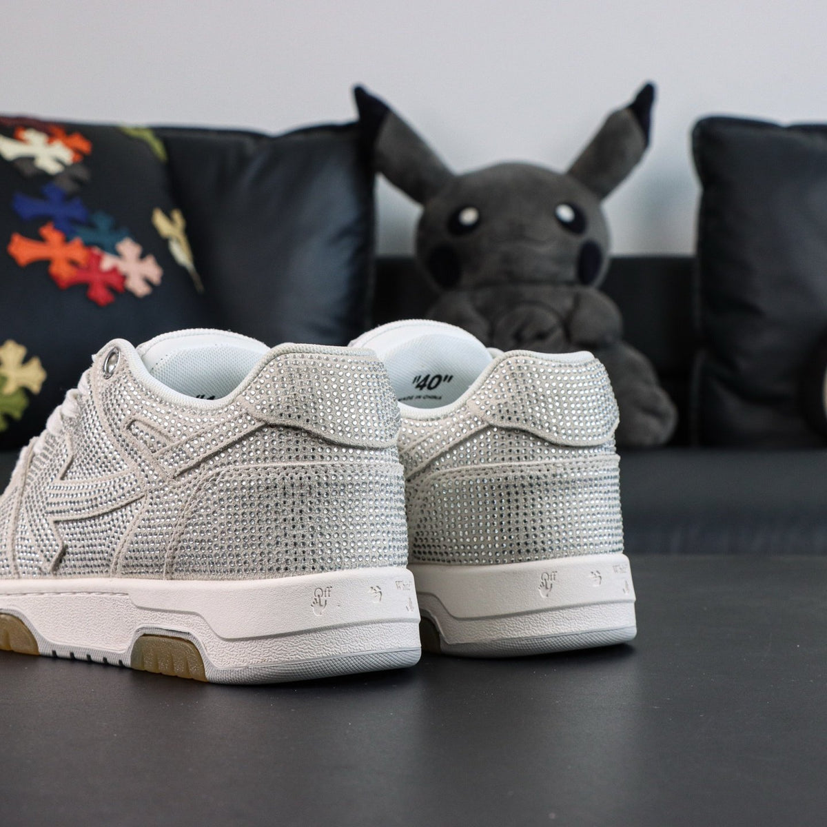 Off-White Out Of Office 'Gris Chiné' — vue 15
