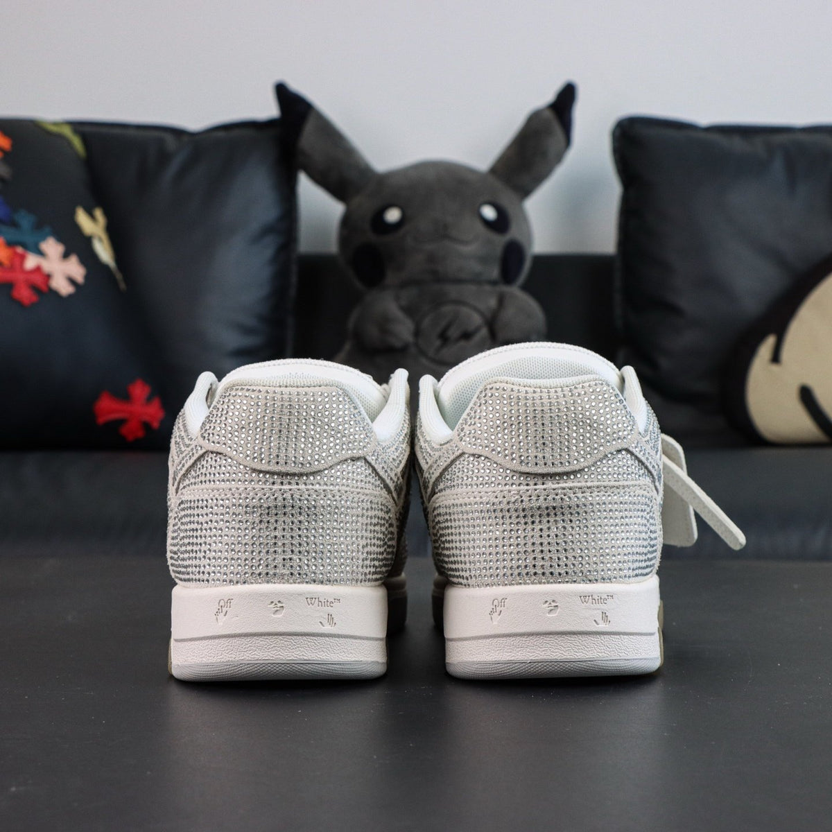 Off-White Out Of Office 'Gris Chiné' — vue 18