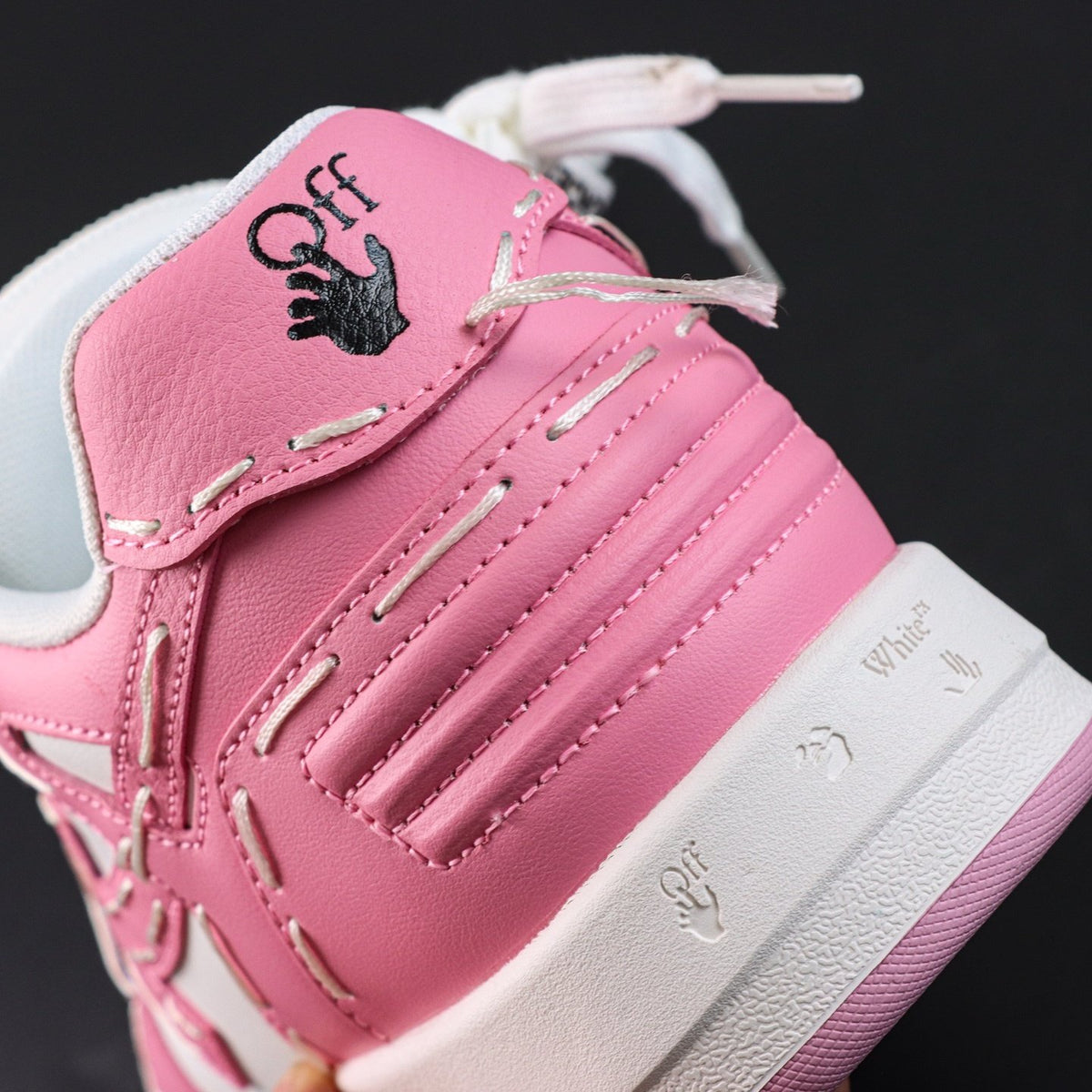 Off-White Out Of Office 'Rose Bonbon' — vue 5