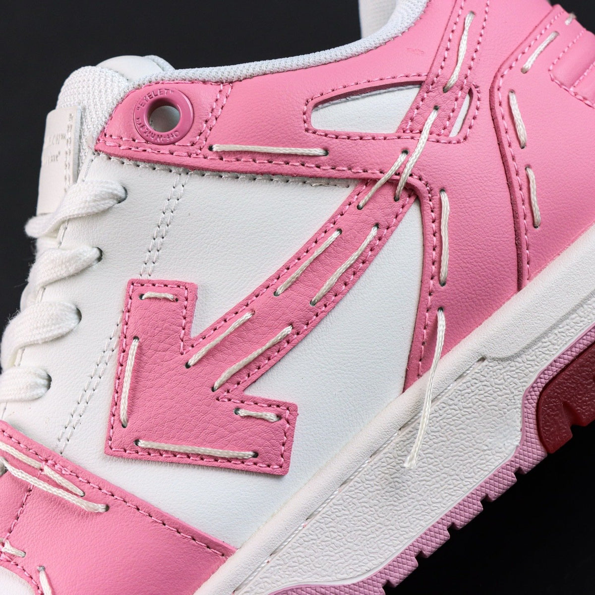 Off-White Out Of Office 'Rose Bonbon' — vue 8