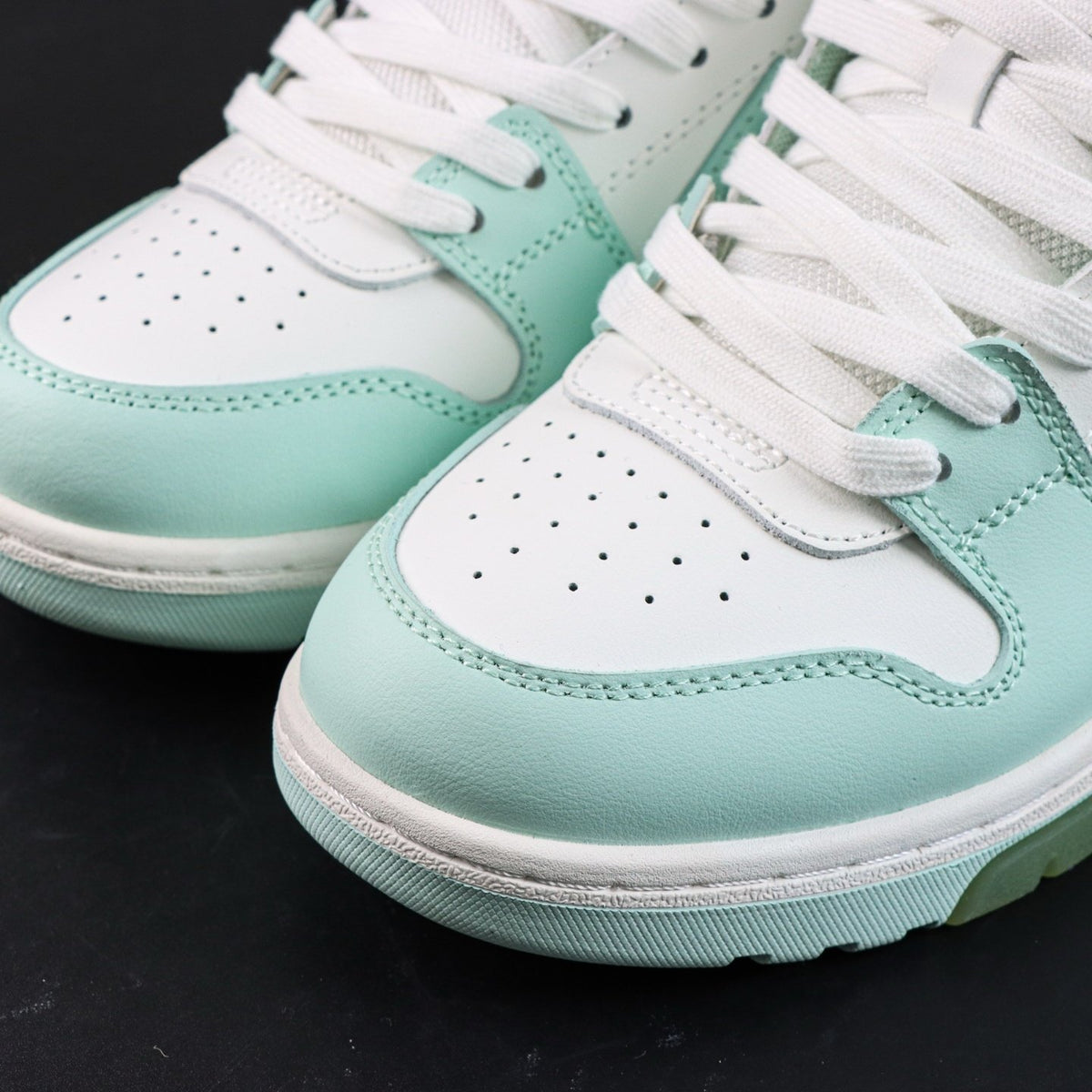 Off-White Out Of Office 'Vert d'Eau' — vue 13